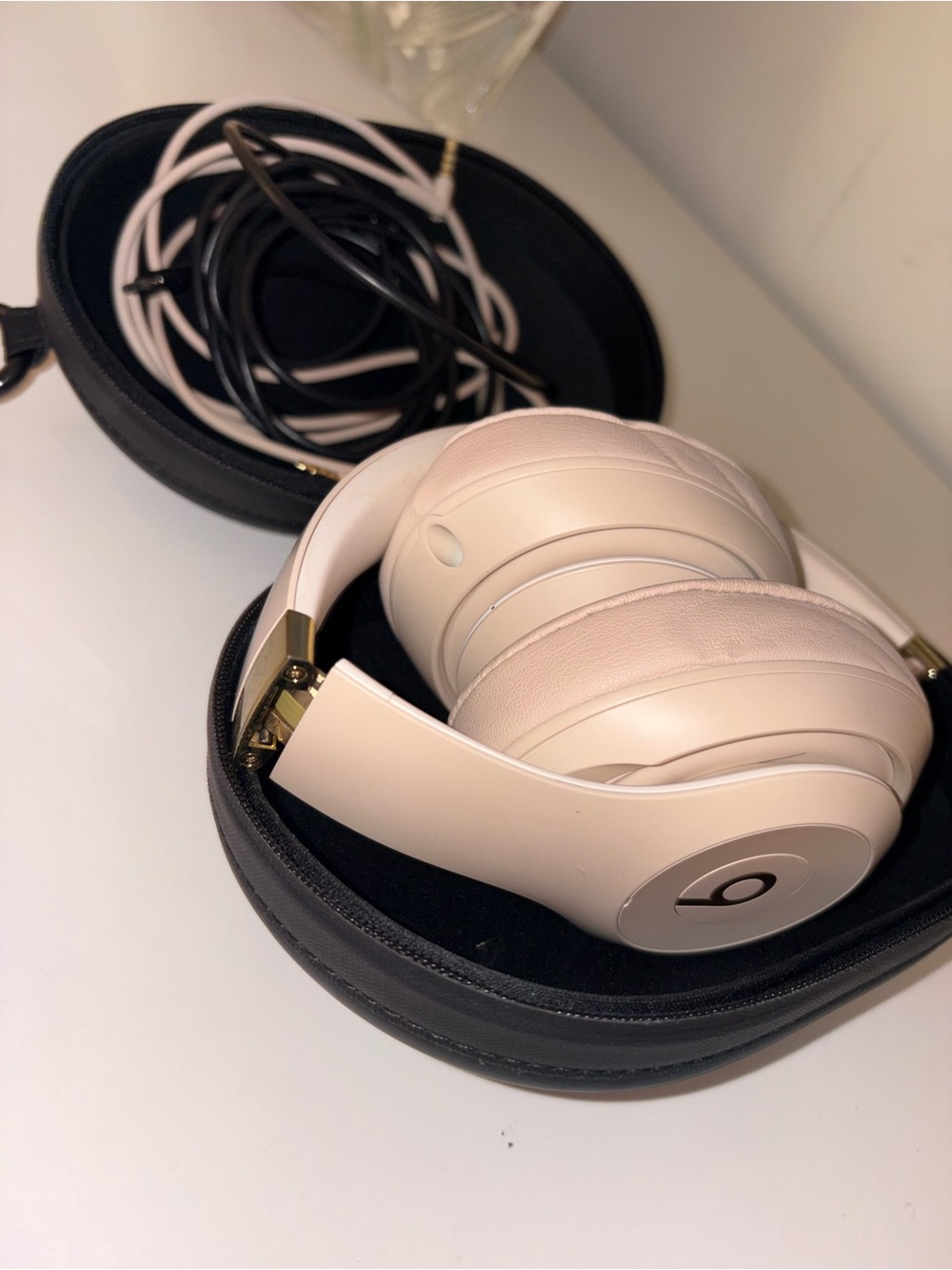 Studio3 Wireless Over-Ear Headphones - Pink